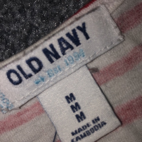 Old navy tank top - Picture 2 of 2